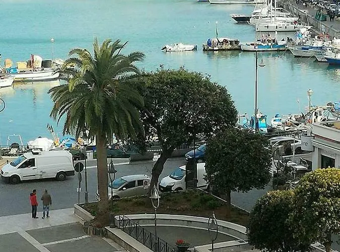 Casa Garibaldi Bed & Breakfast Anzio